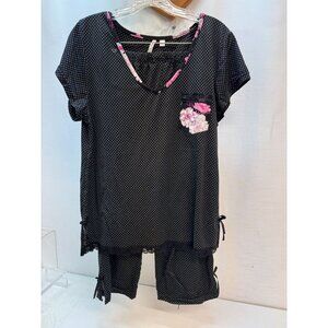 Womans Body Touch Pajama set  Large -Polka dots.